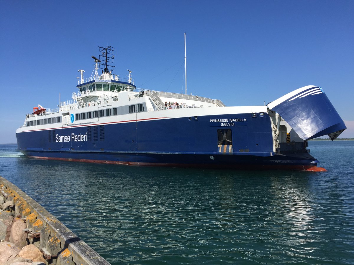 Bsustainablemag's tweet image. Innovative double-loop #biogas plant to build in #Samsø to ensure the necessary gas supply for the ferry line connecting the island to the mainland  goo.gl/JRhPj3