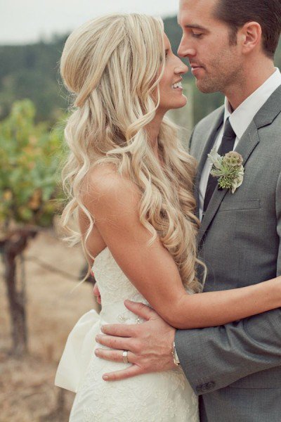 MyBridalGowns's tweet photo. Pretty wedding hair https://t.co/mtuhKETNDR