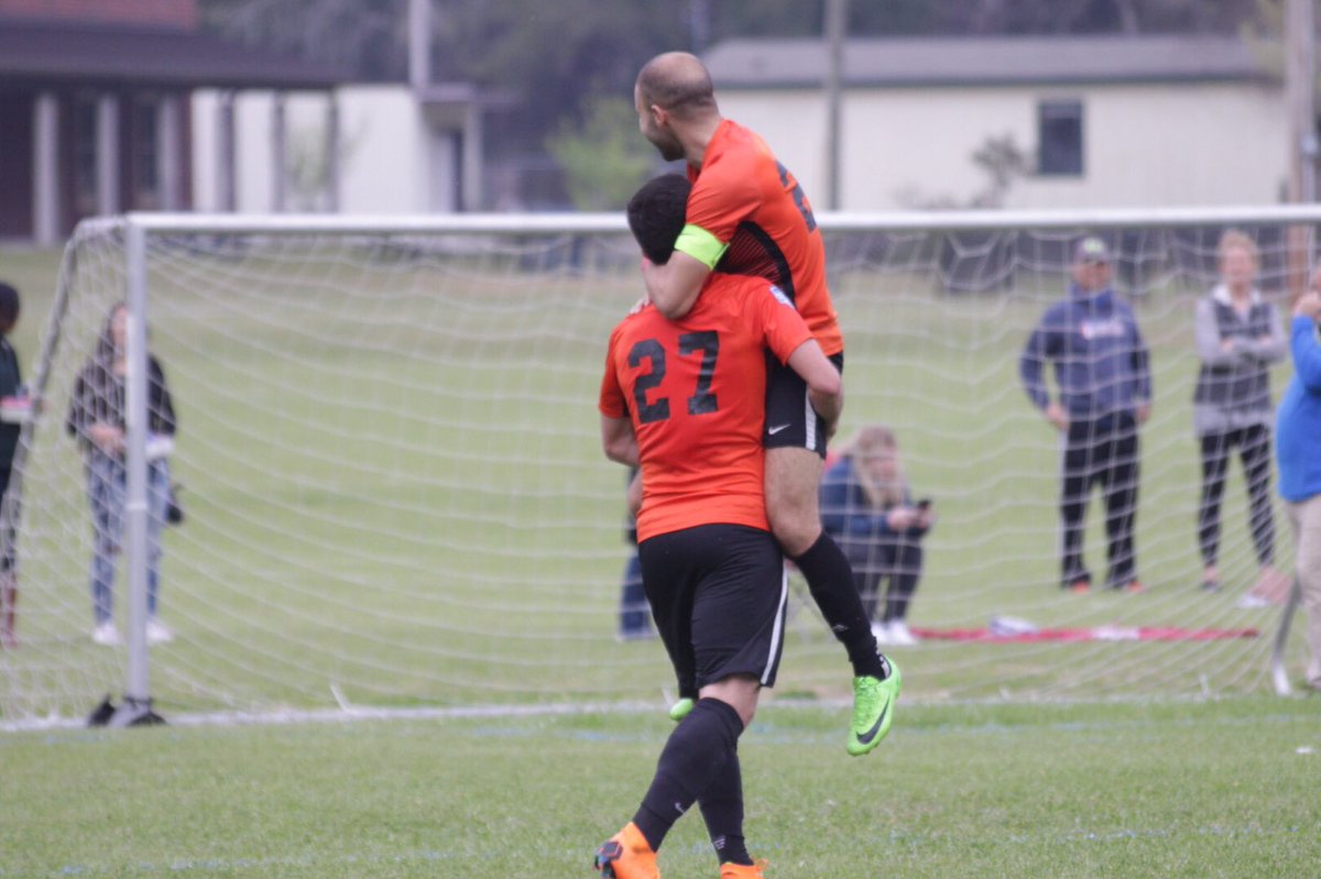 LowcountryUtd's tweet photo. The vision of @LowcountryUtd will not falter due to the unfortunate loss of our home field

We’ll continue to seek out partnership w/ local facilities, schools, rec depts to keep the opportunity of LUFC going in the lowcountry. 

#UnityThruSoccer | #SupportLocal #SemiProSoccer https://t.co/83PrrcVrUt