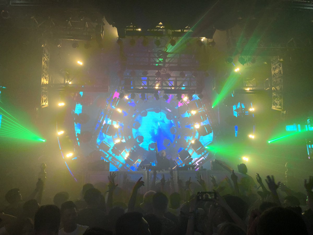 PAULVANDYK's tweet photo. #FromThenOn at Club Galame in Foshan 🇨🇳 https://t.co/aANtO42vaZ