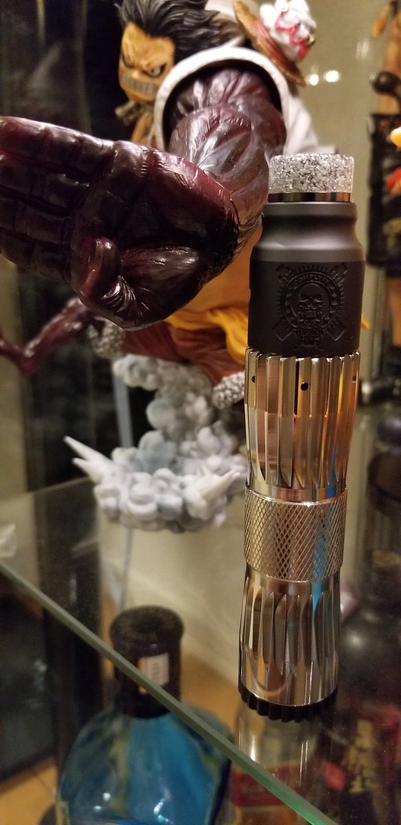 Raito5555's tweet photo. ムフフフフ！(*´ー｀*)こんばんわ！
#VAPE #vape好きな人と繋がりたい #vaper #complyfejapan #complyfe https://t.co/vWhTMIef8P