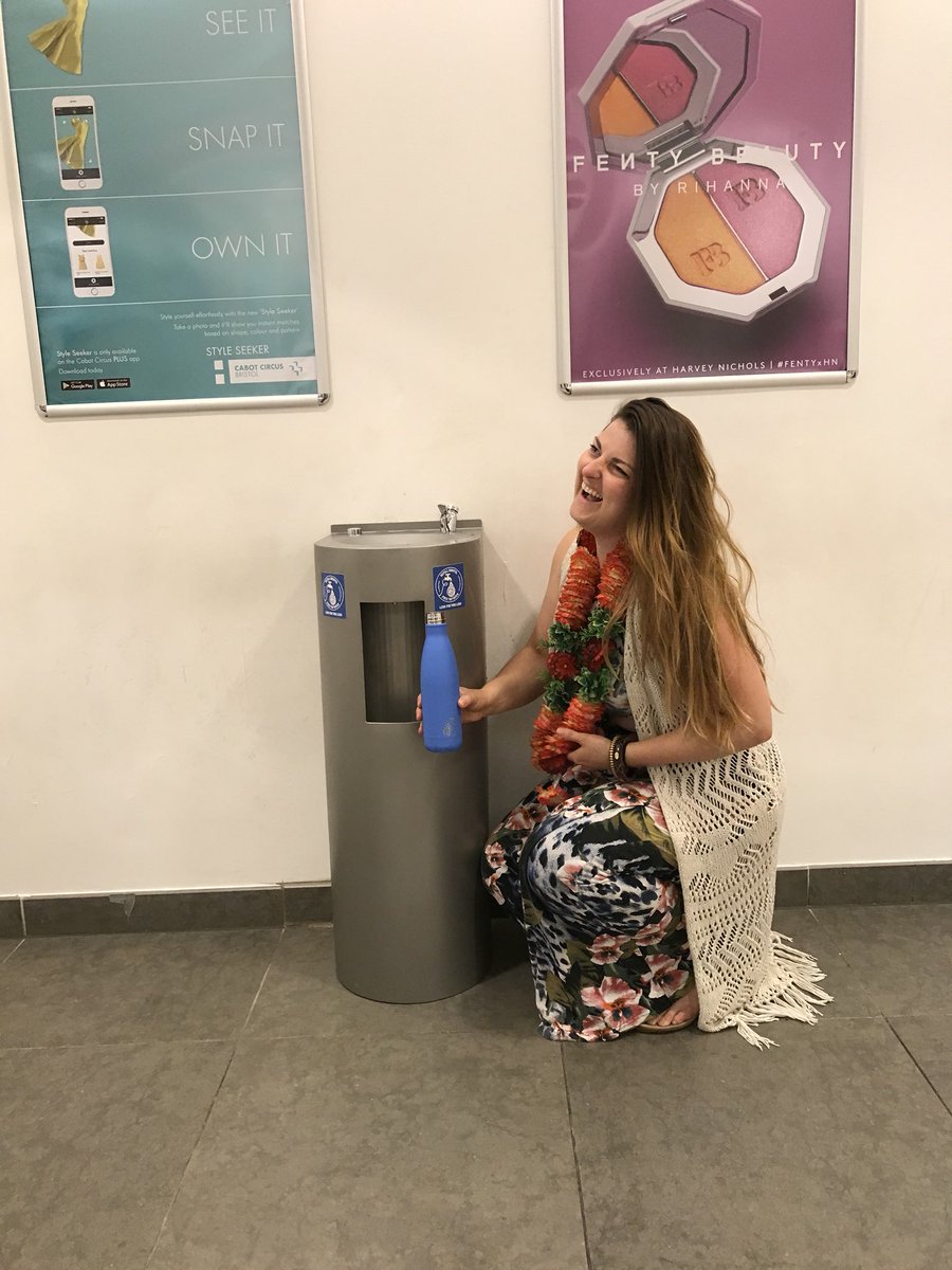 BristolWater's tweet photo. Loads of fun today at @CabotCircus with @CitytoSeaBrist 🤗💧 https://t.co/XUQ136Ul7S