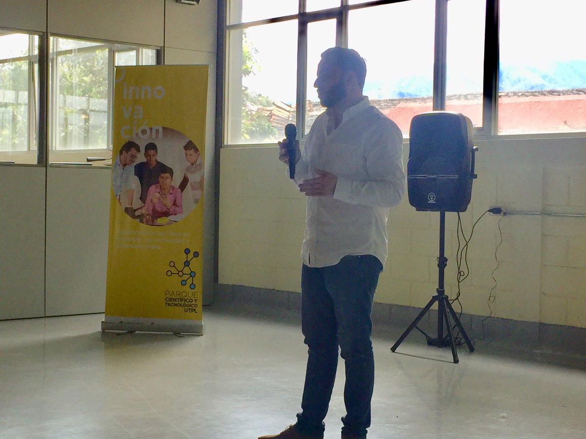 maferito76's tweet photo. Ivan Bermeo de @Forestea_ dialoga con estudiantes de la cuidad de Loja sobre tema de emprendimiento en el VII #InvestigaUTPL y el II #InnovaUTPL https://t.co/pUoE8cbOGz