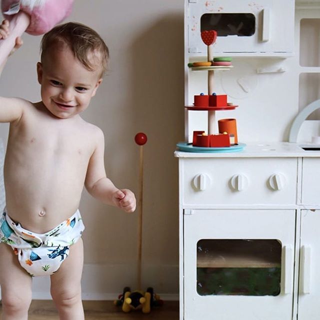 CharlieBanana's tweet photo. Happy #FluffFriday! Rawr...#Dinosaurs have invaded the kitchen! ๐
https://t.co/dxD3Z6zfiz๐ฒ
๐ท @cecilia_leslie_ #clothnappies #clothdiapers #Jurassicpark #dinos #rex #jp #thelostworld #toykitchen #goclothyourself #clothy #gocloth #stoffwindeln #charliebanana https://t.co/hm8aMT6xKB