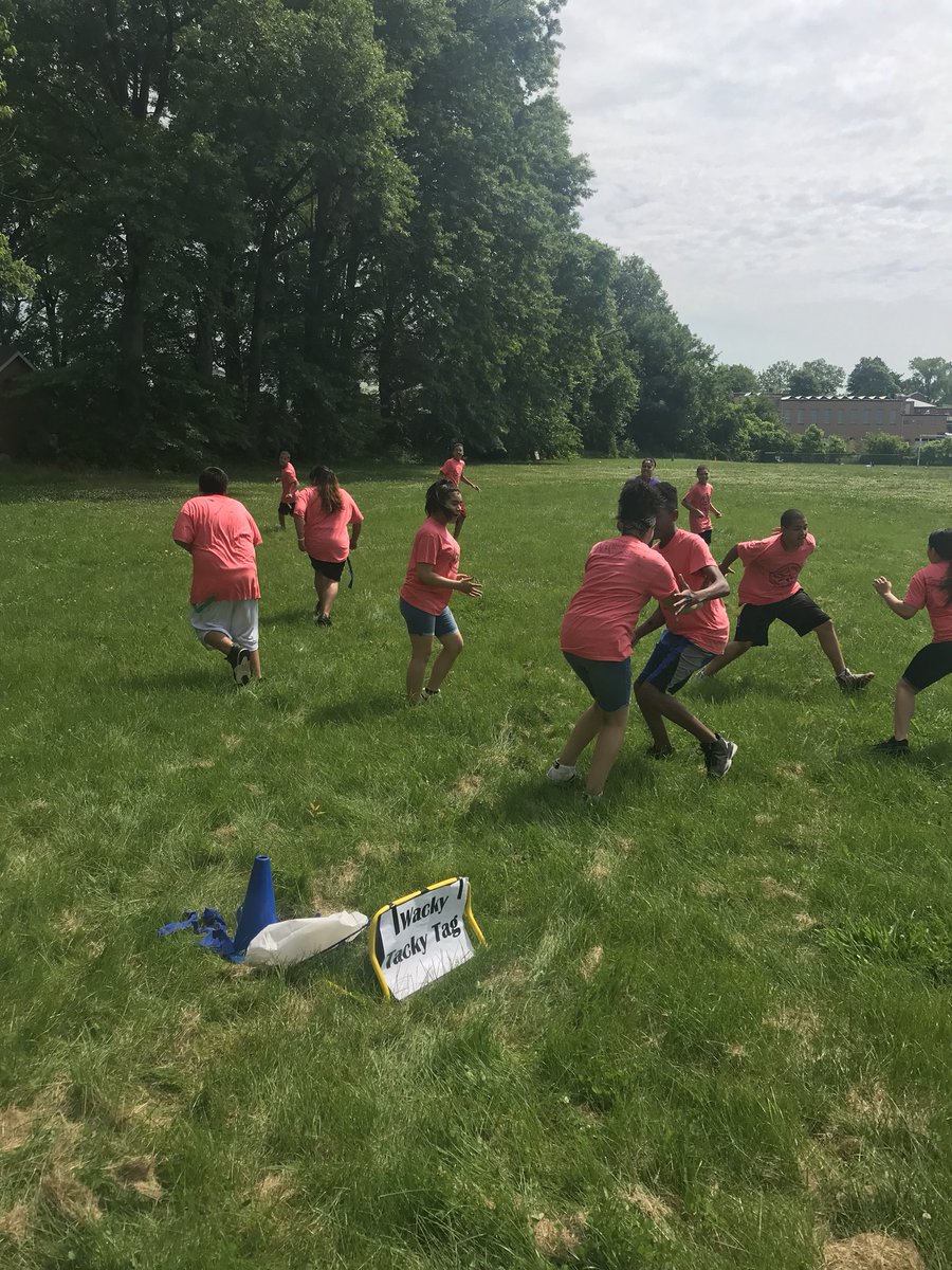 Field day! #bstemhartford <a href="/BSTEMhartford/">Betances STEM</a> <a href="/MrRichT1P/">Tyrone Richardson</a>