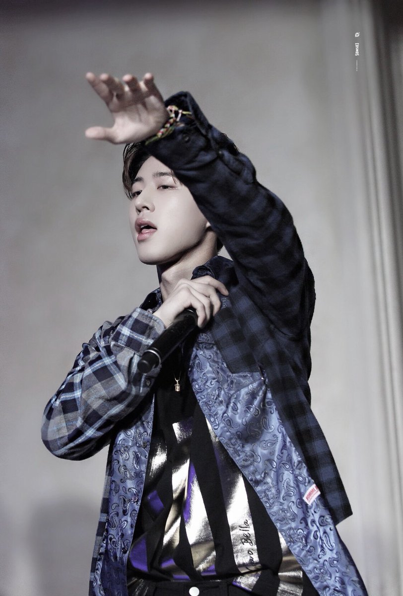 cosmosforbi's tweet photo. 180607 HD
#김한빈 #비아이 #iKON #BI https://t.co/QThAjgJDve