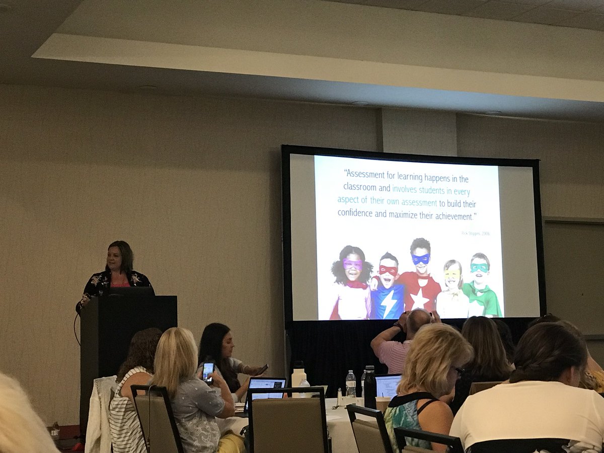 kellyvinesnash's tweet photo. Formative assessment isnโt a product...itโs not going in my grade book...itโs a PROCESS. @stevens3 #internethighfive #MissouriSCC @CorwinPress https://t.co/OODsZtyzOr