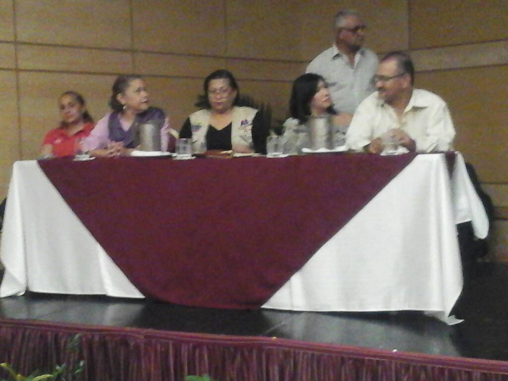 Educprimaria201's tweet photo. Así se están desarrollando las Actividades para el Inicio del Diplomado de Directores en el estado Nueva Esparta https://t.co/90zv6QRbWa