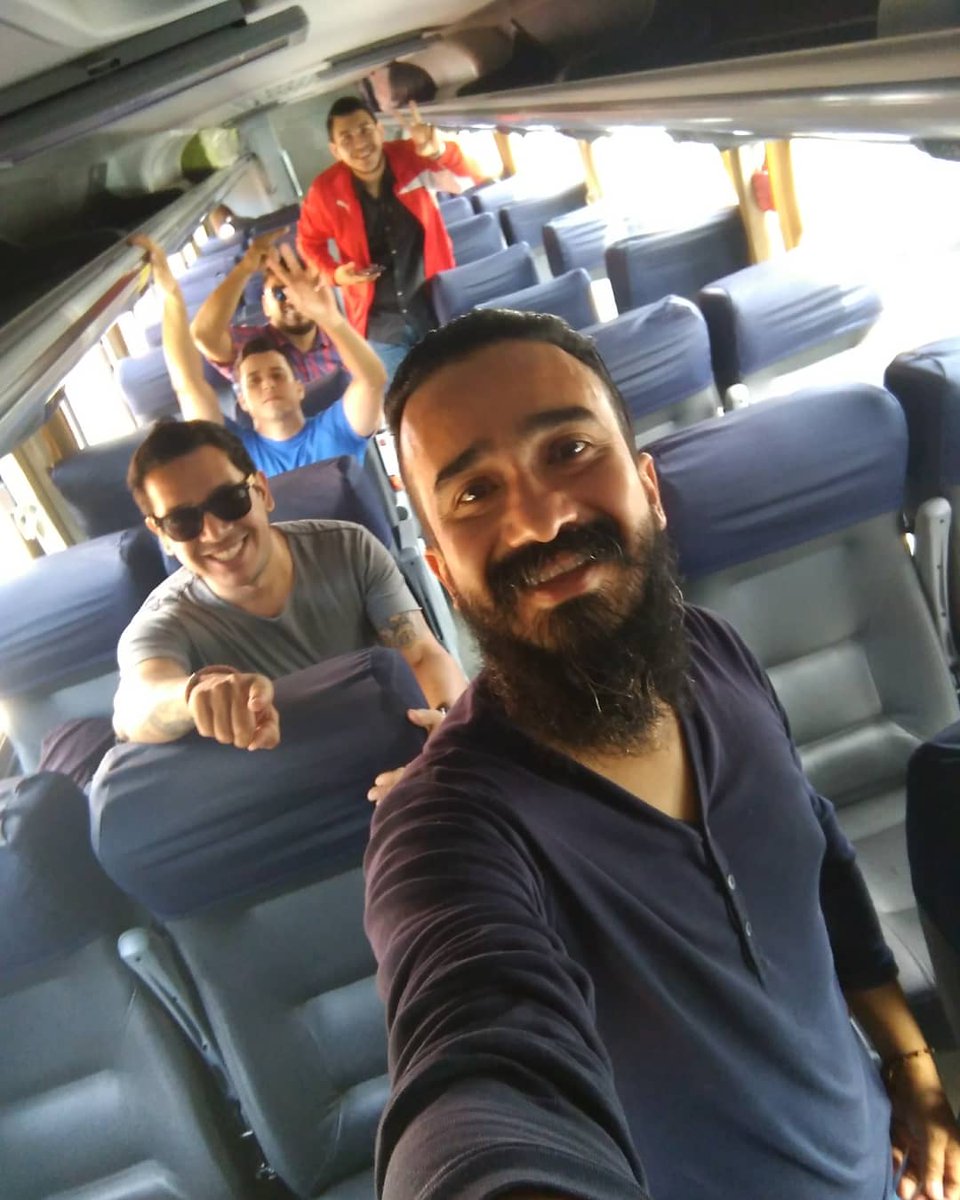 VictorFriguey's tweet photo. Vamos vamos fiesta @Friguey con #TransporteDelSol #SúbeteAlBus ,una gran experiencia! https://t.co/Sm04wE2uPv