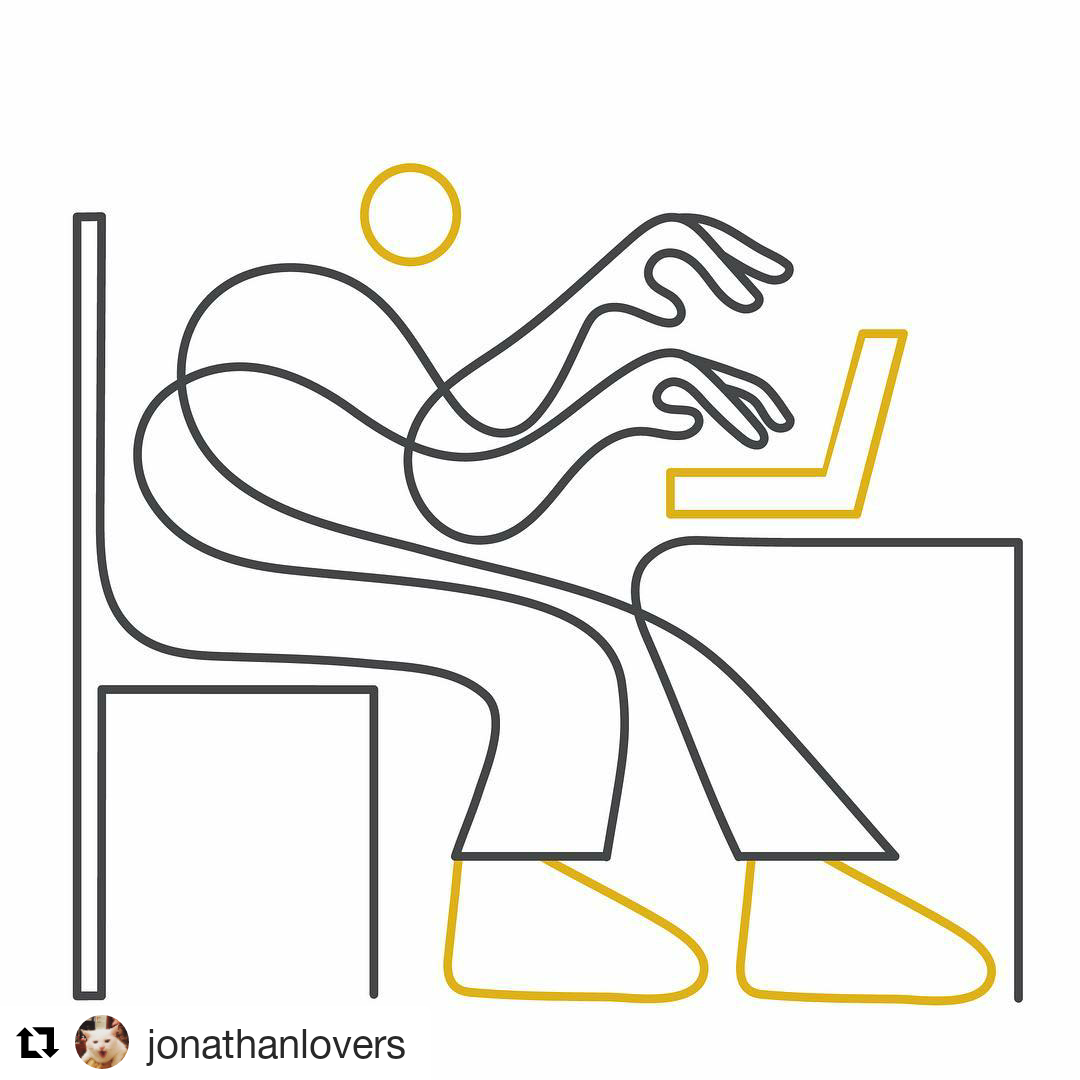 Tshirt_it's tweet photo. Yes weekend 💻 🛏️ 
Dal pc al divano il passo è breve con @jonathanlovers 
#spreadlove #relaxing #oneline #lovers #wip #universallanguage #spargiamore #deaign #illustration #artsy #paperwork #computer #working #minimal https://t.co/K9VOxXD8Kd