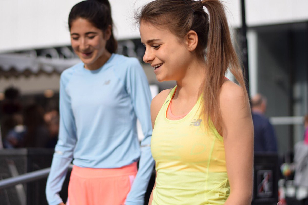 Meet the bestie and go for a fun run 👯‍♀️💛 #TGIF #NBRunning