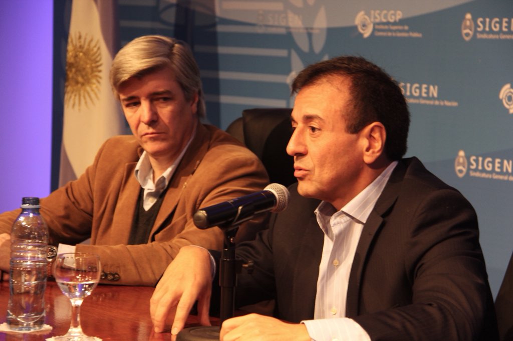 AlbertoGowland's tweet photo. Honrado con la presencia de Mario en la 3° jornada de reuniones con Auditores Internos. @sigenarg #integridad https://t.co/fe57xkGid1