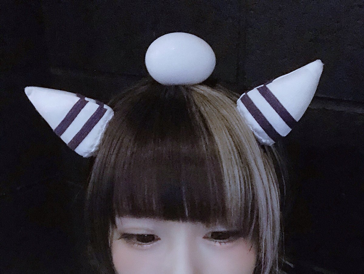 病夢やみい Cy8er定期主催 心拍数三一八 でした ありがとうございました 楽しかったし ものすごくサバイ族さん不足になっていたということ みんなに会えたとき気付かされたよ とてもとても嬉しかった 物販では会えなかったひとたちの顔もフロアに見え