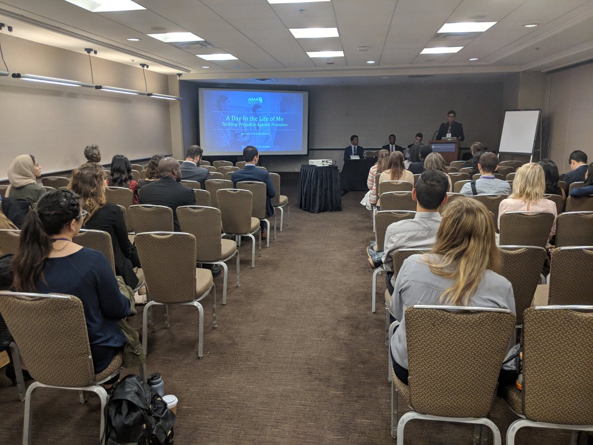 annayap's tweet photo. MSS programming session #2! "A day in the life of me - tackling prejudice against providers" did you know 40% of doctors say they don't know how to respond to patient bias? Join us in Aculpoco! #AMAmtg #AMAzingA18 #MembersMoveMedicine @AMAmedstudents @AmerMedicalAssn https://t.co/A1lowy5Tdv