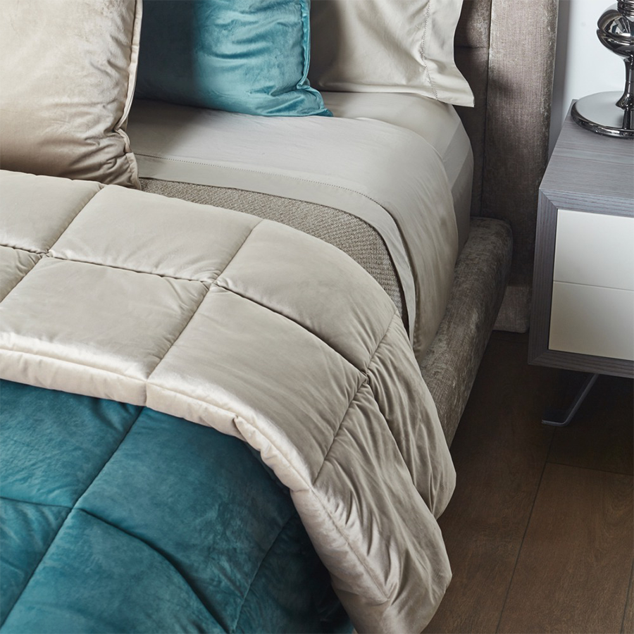 iloLiving's tweet photo. Edredones con doble vista de elegancia y sofisticación.

Conoce todos los colores en https://t.co/GVWfzqUG9b

#Estilò #MyIlo #FelizViernes #BuenViernes #FelizFinde #Decor #Bedroom #InteriorDesign #LifeStyle #LovingRoom #Aqua #DoubleView https://t.co/aNNjRGE35q
