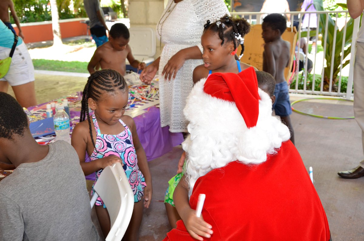 TheKeyToGiving's tweet image. It's almost time for the 6th annual Christmas in July! 🎅🌴 If you'd like to support this wonderful event by the Chief Press Foundation and would like your contribution of $50-$500 DOUBLED, here's the link: thekeytogiving.org/portfolio_item…