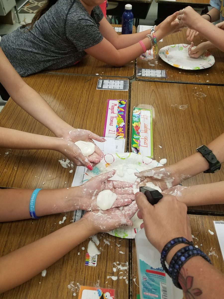 MrsSmith9700's tweet photo. Quicksand science! #TweetItThursday #SCES2018 https://t.co/Z0zIeyE46J