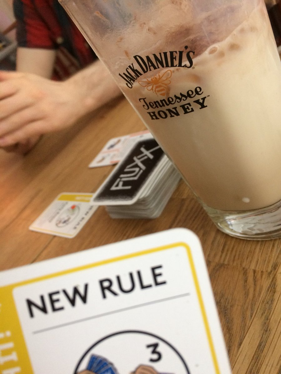 Cocktails &amp; cards at <a href="/superbariogla/">Super Bario Glasgow</a>!