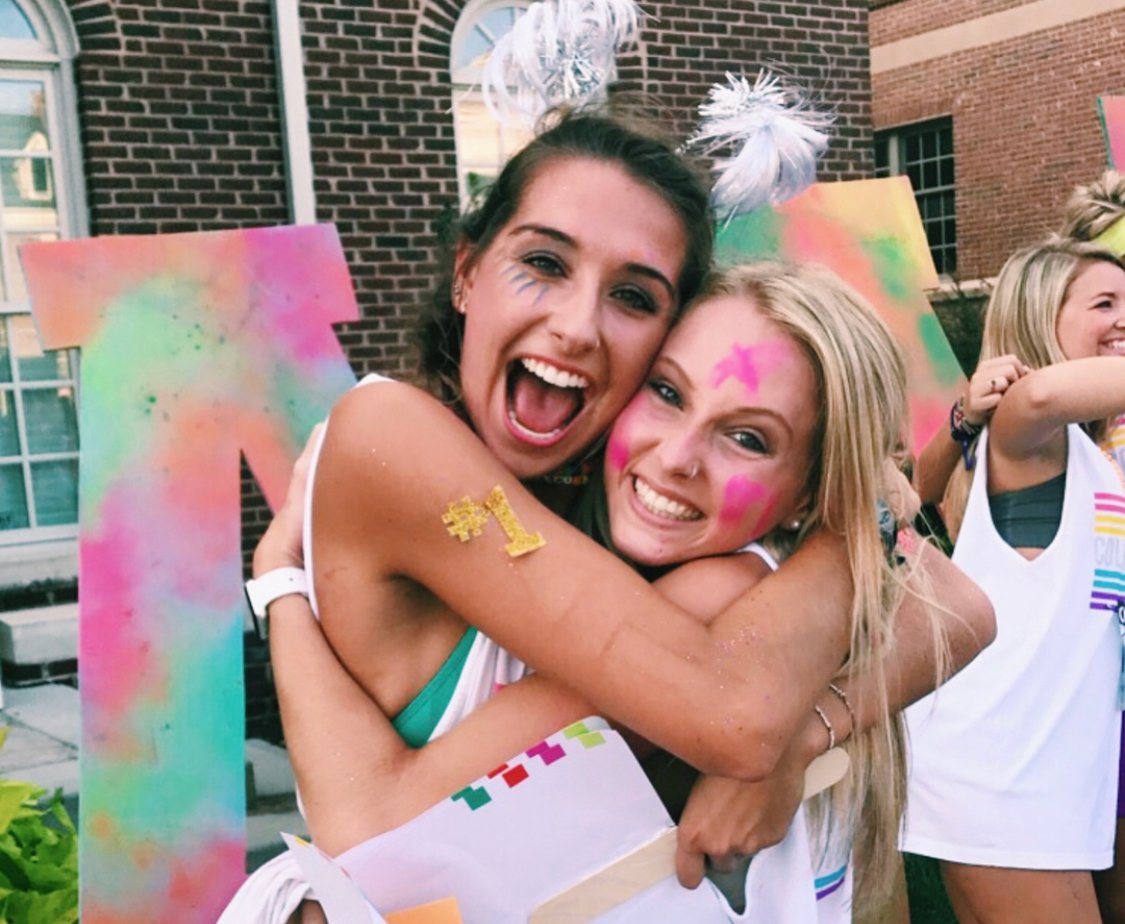 UTKPanhellenic's tweet photo. Our next chapter spotlight is Alpha Delta Pi!  💎🦁 
Nickname: ADPi
Philanthropy: Ronald McDonald House
UT founding: 1920
Chapter GPA: 3.46 https://t.co/eg9ffJqtMr