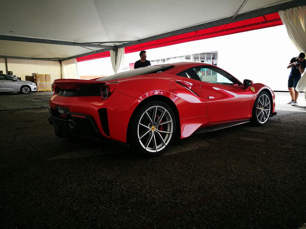 Earl Karanja tweet media