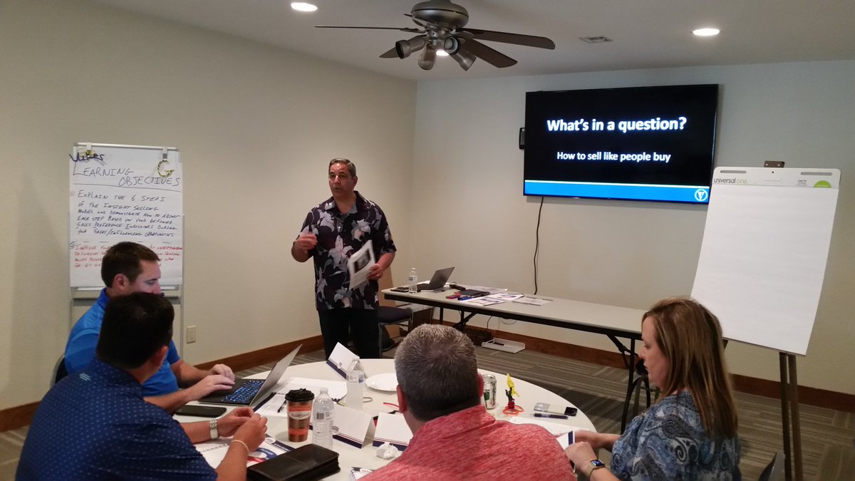 pauldimarco's tweet photo. I’m channeling @drbillwithers during a sales workshop today with @VGMInsurance. #hawaiianshirtsrule #vgmlove #adaptandconnect https://t.co/7P7YOF7HR8