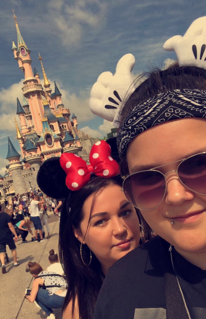 ch4vvy's tweet photo. Sad to be coming home but had an amazing trip to Paris with my love 😌❤️ https://t.co/GAgQiP48aA