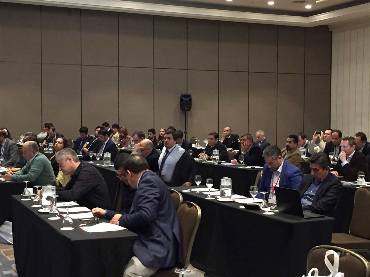 mundomaritimo's tweet photo. Con pleno éxito se desarrolla segunda jornada de 4th Port Expansion Summit @lnoppen_latam https://t.co/TcON5UvTCi https://t.co/boiBbqaWR9