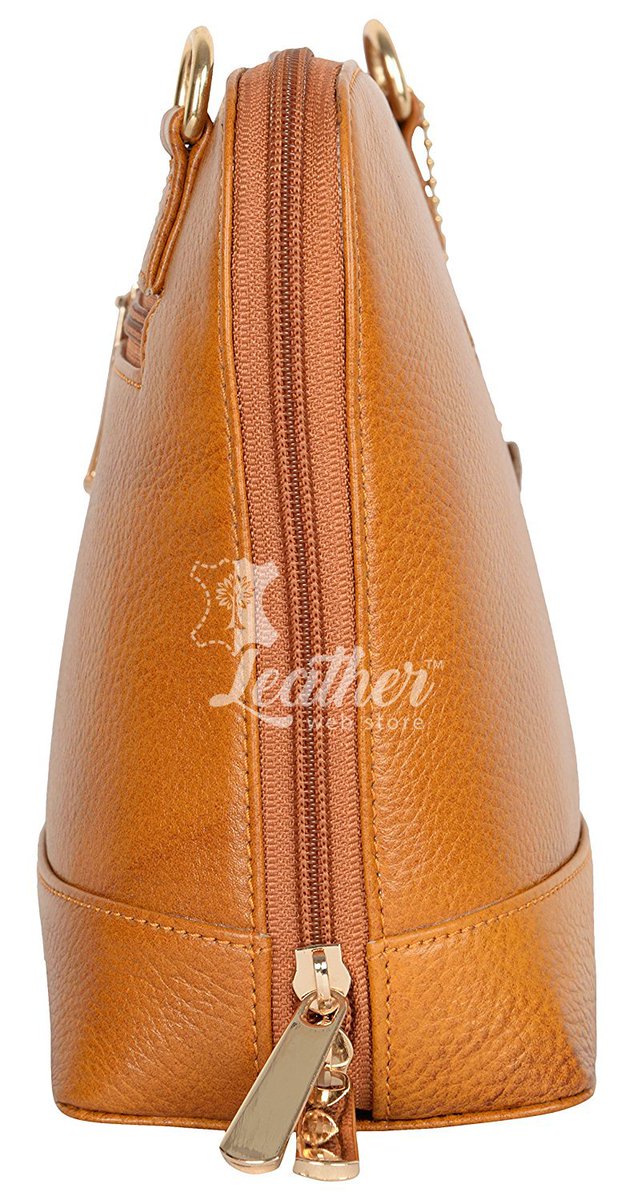 Leatherwebstore's tweet photo. Follow @leatherwebstore #leatherwork #leather #leatherworks  #leatherdesigns #facts #shop #shopping #customize #custommade #loveme #loveit #leatherlove #leathercare #leatherhandmade #leatherwear #leatherlook #orders #order_now #factoryconnection #different #color https://t.co/widNAfgENN