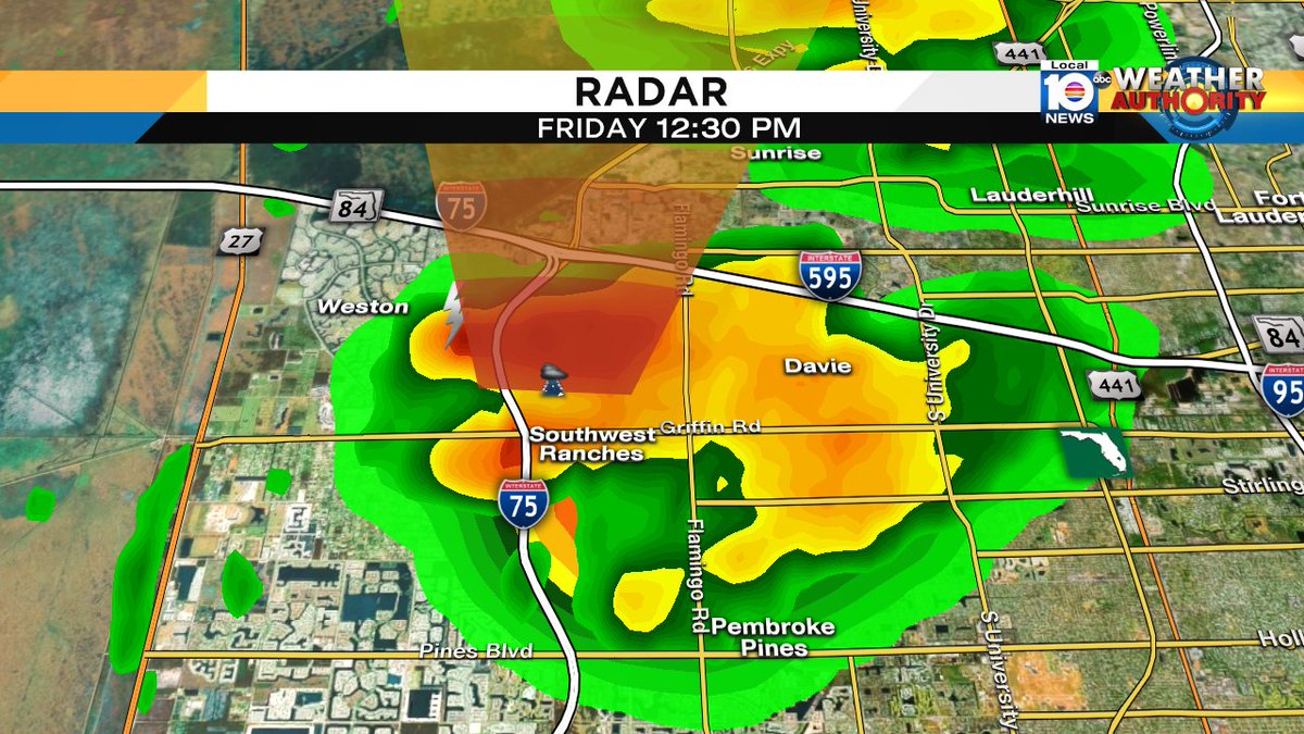 Heavy rain & storms capable of producing hail affecting West #Broward along I-75 & I-595. #FLL #miami #flwx https://t.co/aCP4ByDFAy