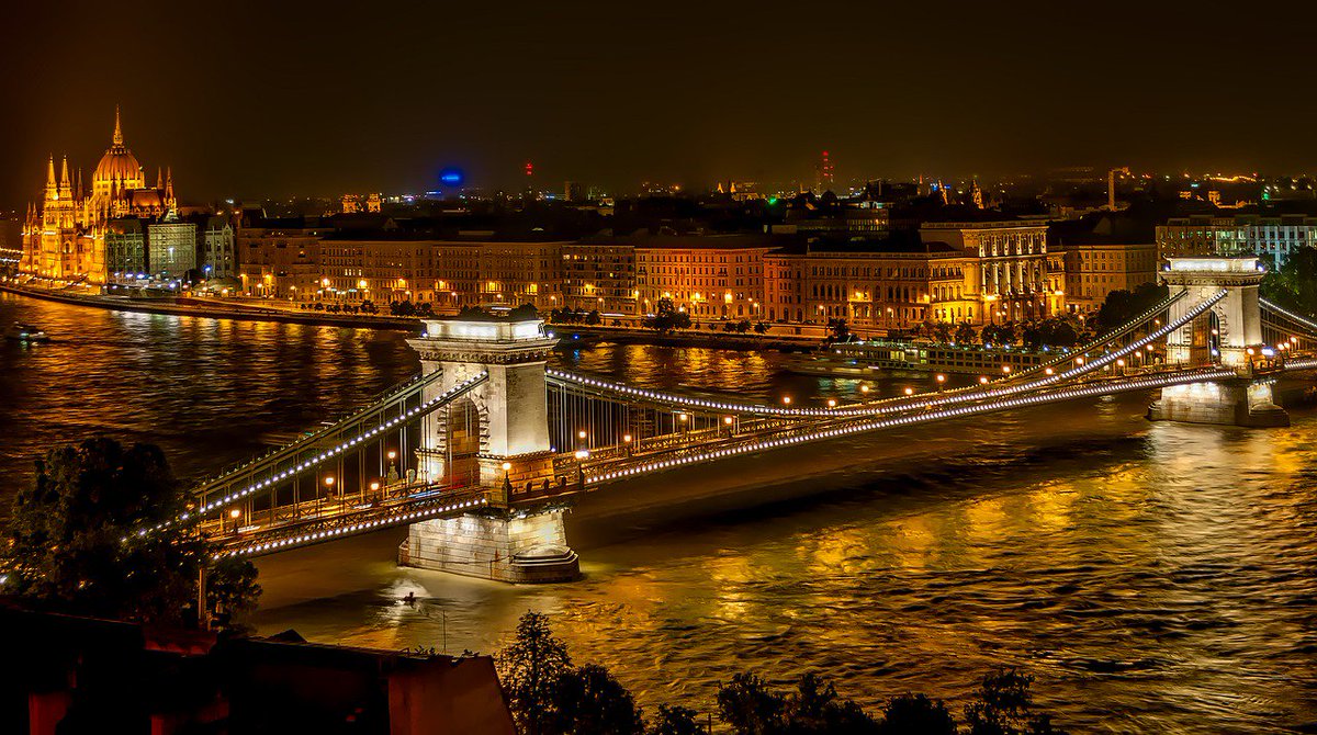 KotlinLyon's tweet image. Conference for Kotliners in Budapest (@kotliners) is coming soon!
conferenceforkotliners.com
