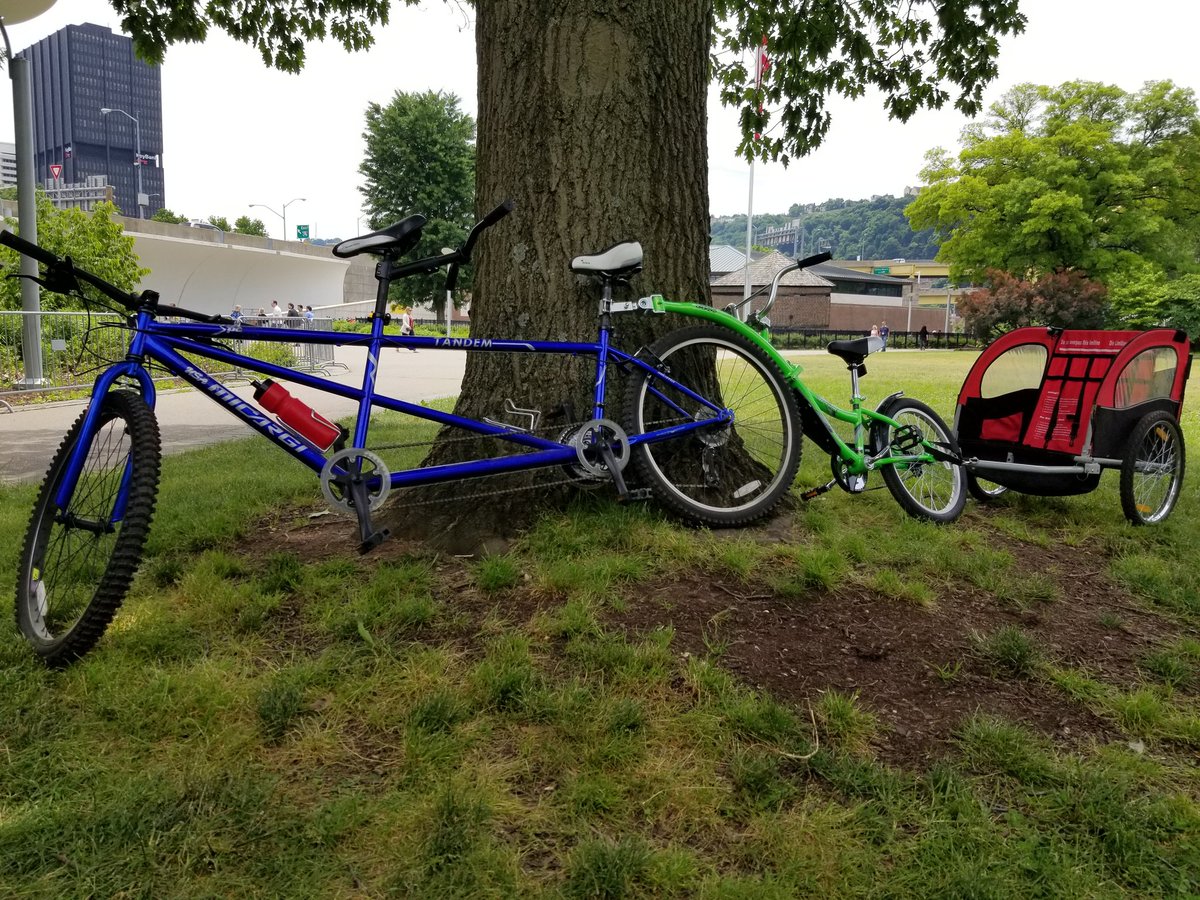 MarriedHarried's tweet photo. Brought the bike train down to #TRAF18 with @ModestCottage. First mini adventure of summer break. https://t.co/7eccdNfr82