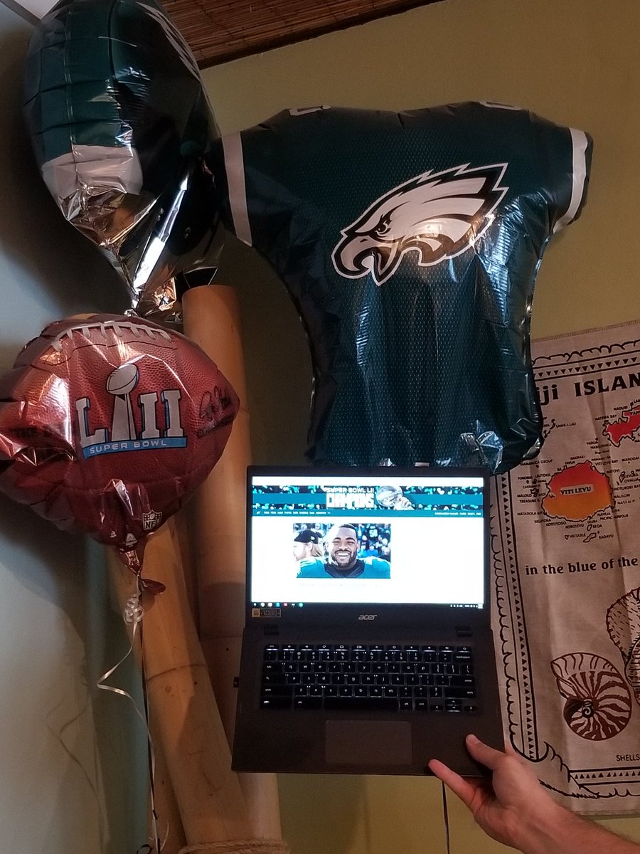 jfb880's tweet photo. Hey @Eagles, check out these #SuperBowl balloons. Still going strong at @tenagakava bar, in Palm Beach Gardens Fl. They've never been refilled. The owners is a diehard #eagle and PA native. It would mean the world to her, if you would retweet and show her some love. #FlyEaglesFly https://t.co/EwImSgYzVQ