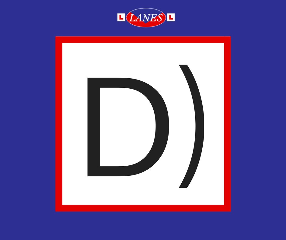 LanesDriving's tweet image. When turning to a side road, you should watch out most for pedestrians! ☝️ 

Congratulations to everyone who got the answer right for yesterday&apos;s theory question! 😊 #TheoryQuestion #LearnToDrive #BeckbromFL