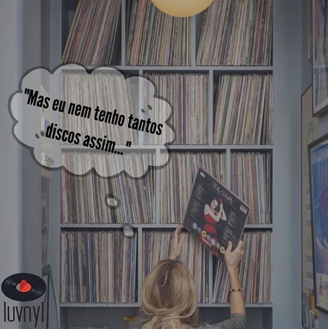 luvnylapp's tweet photo. Alguém se identifica? #luvnyl #disco #discodevinil #vinylrecords #music #nowspinning https://t.co/I7nMfGP7xy https://t.co/hZA62Pj9Aa