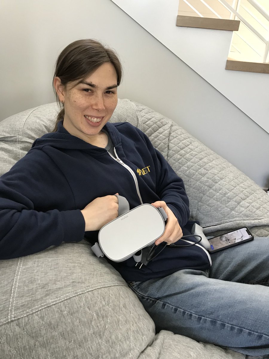 vivslaboratory's tweet image. When your new Oculus Go matches the beanbag and you realize you’re a #startup meme 😂

Thank you @oculus for the #OculusStart dev kit!

@otherflipside @beastpets #VR #AR #XR