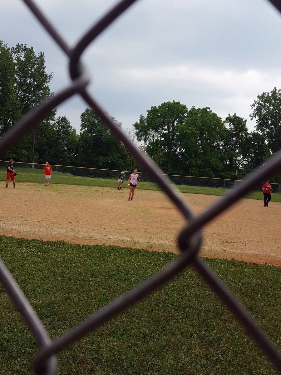 jillness65's tweet photo. Best softball game of the year. Parents vs. Girls. @LionsAthletics #LCSSoftball https://t.co/smQNp6Ttp7