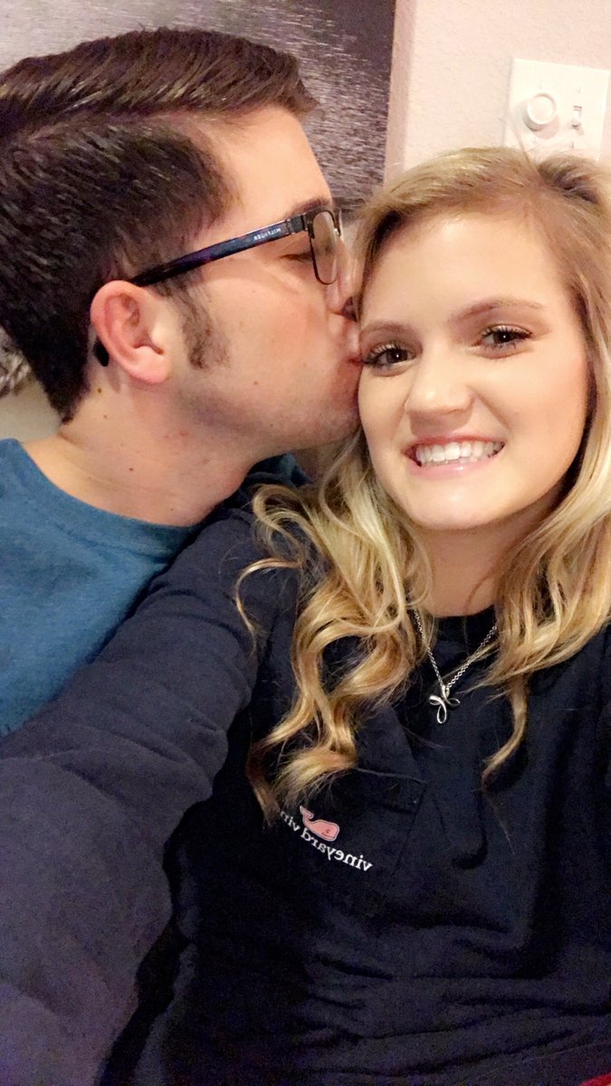 KailaHess's tweet photo. HAPPY STINKKIN BIRTHDAY TO MY LOVER BOY!!!!!!!! 
So happy Arkansas gave me the bestesttttt friend ever😍😍😽😽😽 https://t.co/DSY3aFrWh2