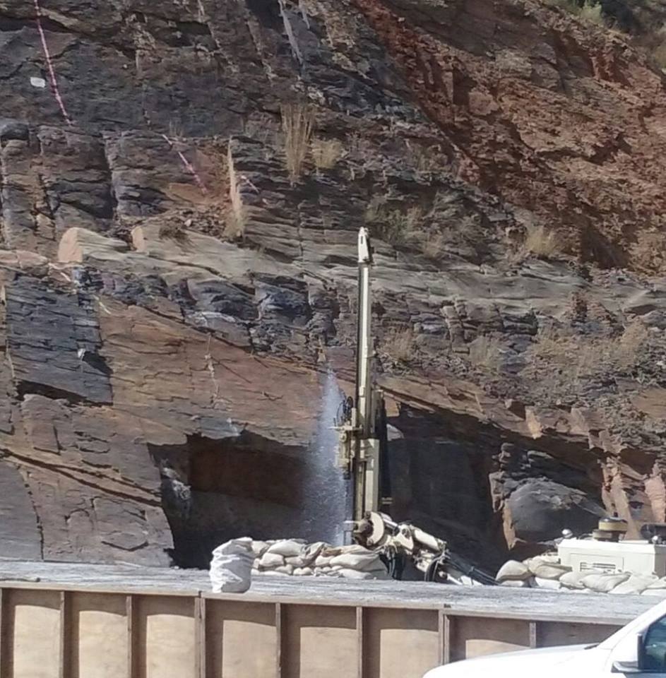 EmaguaBo's tweet photo. 167 familias del municipio de Santiváñez (Cbba.) se benefician del Proyecto Múltiple "San Martín Santiváñez", que consiste en la construcción de la Presa, Riego y Planta de Tratamiento de Agua Potable. https://t.co/HQoAbJfz71