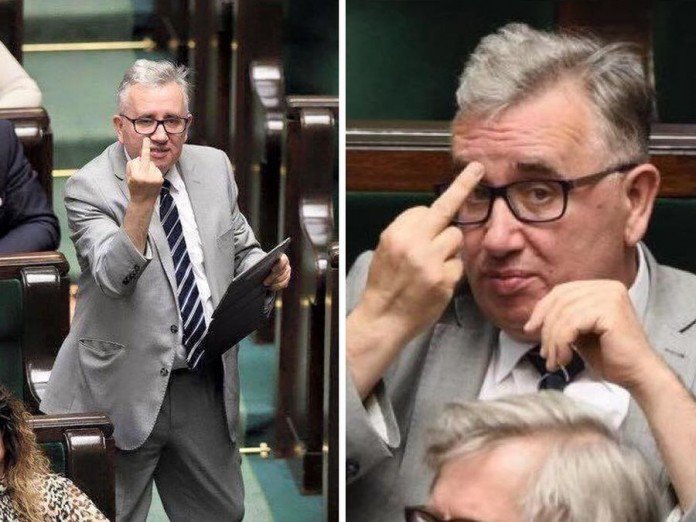 joanna_nawaro's tweet image. Pseudomarszałku, a co z prymitywnymi gestami??

#PiS #szczytyHipokryzji #Pyzik