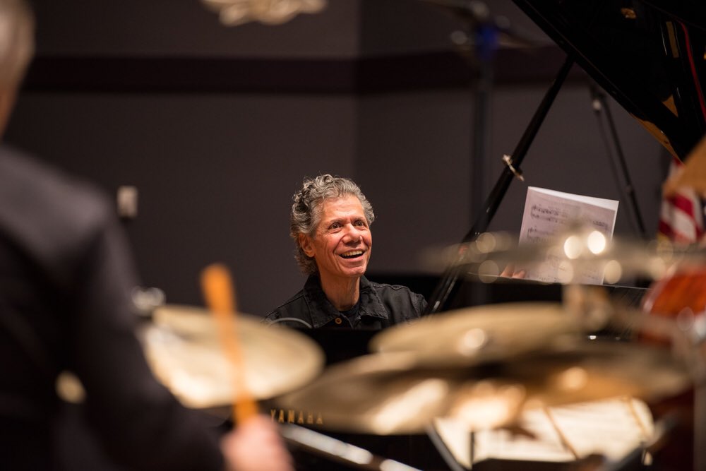 ChickCorea's tweet photo. Enjoying this little tour break... 3 more weeks until we hit the road again. Where will we see you this year? 📸: @toshisakurai https://t.co/PEdVWx9JgN