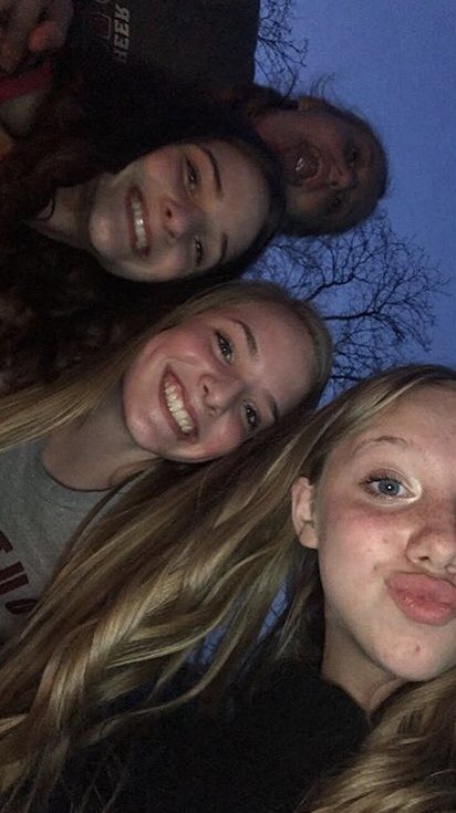 R_HutchersonAMS's tweet photo. Happy national bestfriends day! @e_sample_ams #BAMSCE #nationalbffsday https://t.co/9RvGbInuOP