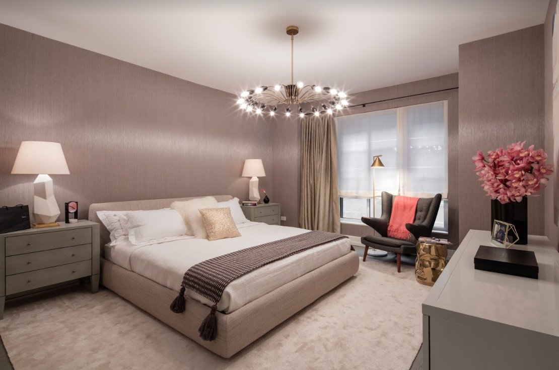 70Charlton's tweet photo. Weekend getaways just got a lot closer to home. Staycation is the new vacation when you live at 70 Charlton. -> https://t.co/Zky30TBfLQ #moveintowestsoho https://t.co/1z3OTW0RWk