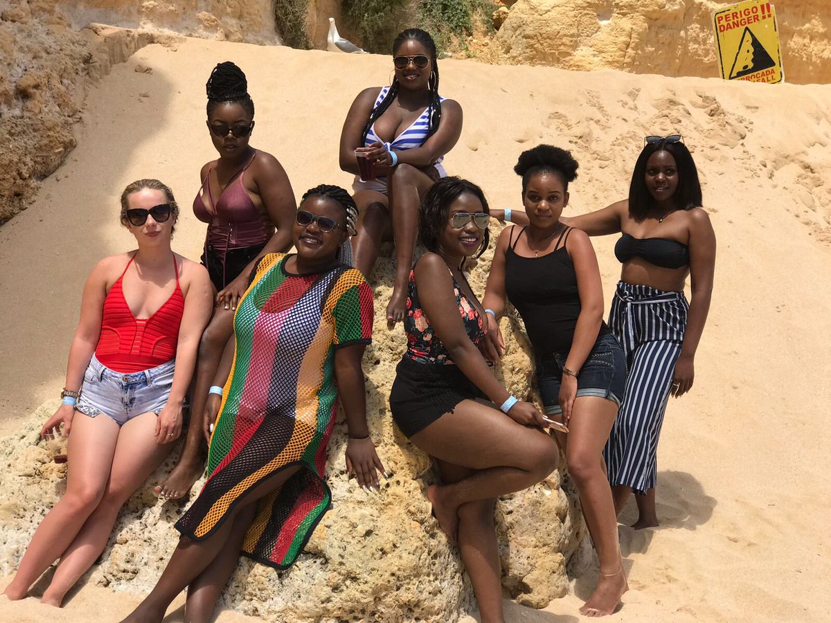 amandarumbie's tweet photo. #GirlsTrip2018 in Portugal was so much fun #WeCreatedMemories #GoodTimes #Weslayed https://t.co/oEtqmEobK5