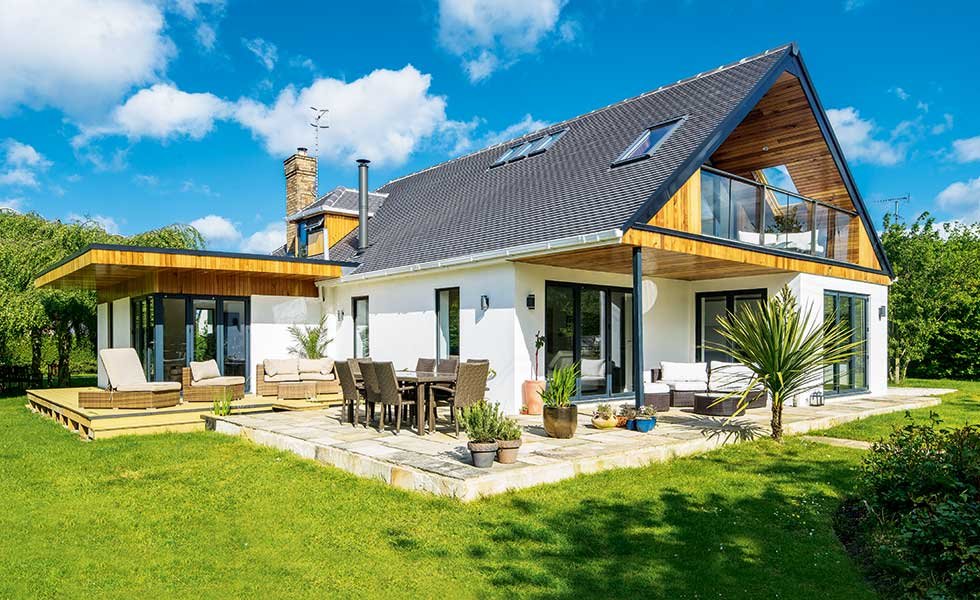 MyHomebuilding's tweet photo. 8 bungalows given a new lease of life by a renovation project! https://t.co/iShzmX8M8y https://t.co/kiWpoKVieq