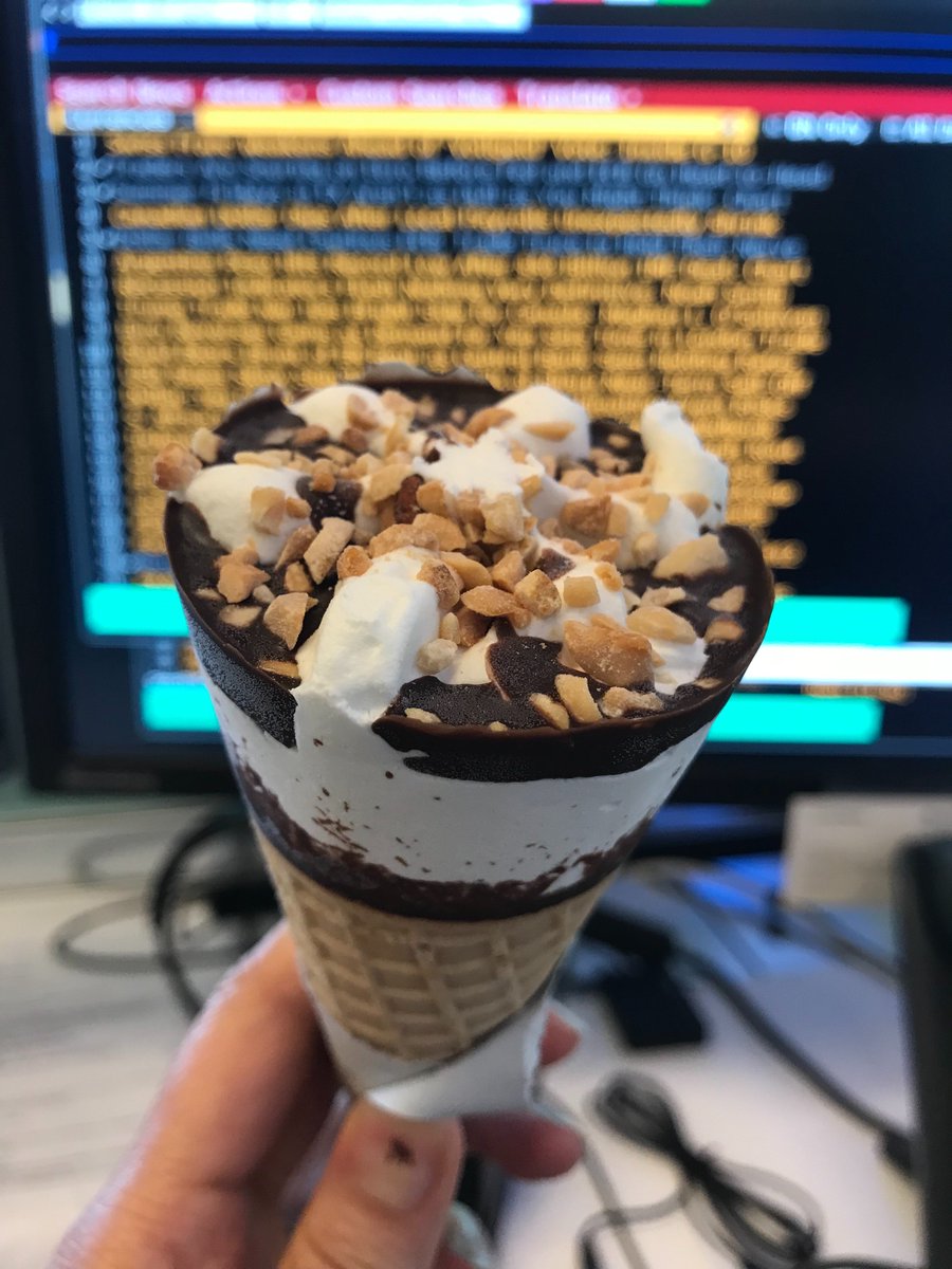 LananhTNguyen's tweet photo. Happy Friday! Looking forward to seeing ice cream tweets from fellow @bloomberg peeps #KingCone https://t.co/gB3zK6rPA2