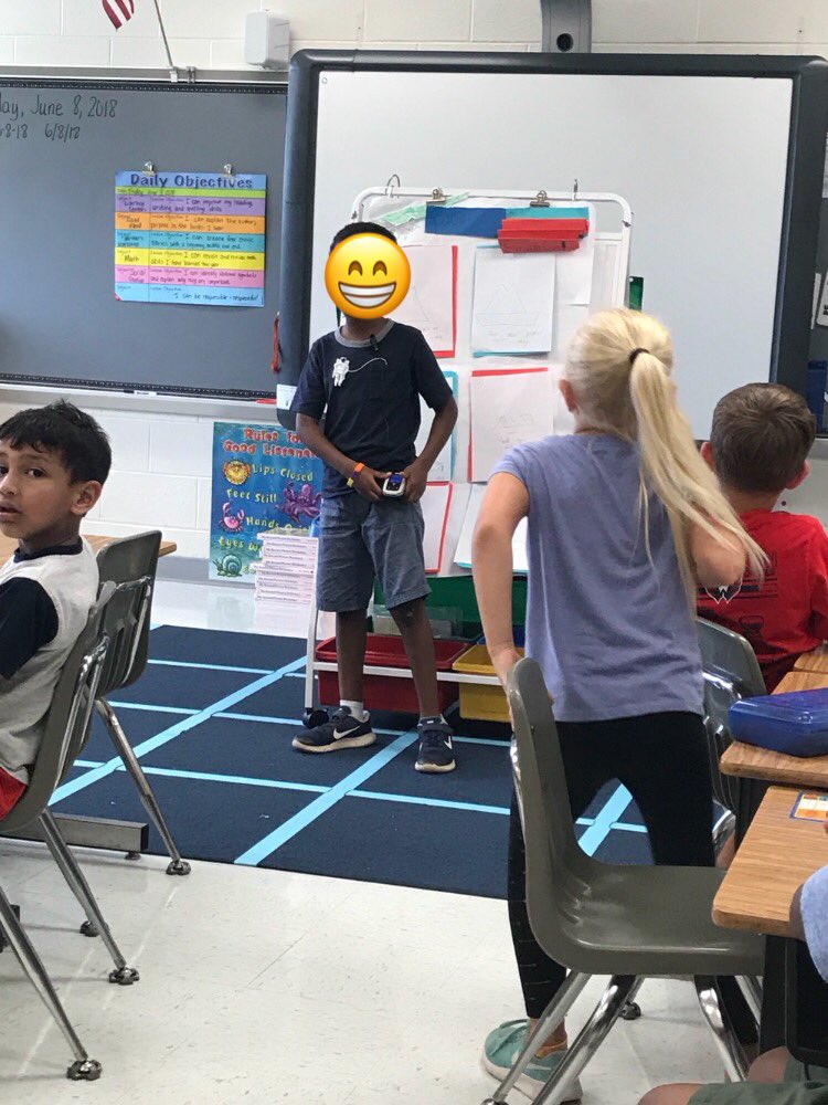 mssvafirst's tweet photo. Day 3 Ten Minute Teacher- we learned to draw Pikachu, made paper sunglasses, learned more about birds, and how to catch a baseball! #LRelem #firstgradeexperts https://t.co/APqa78mDq3