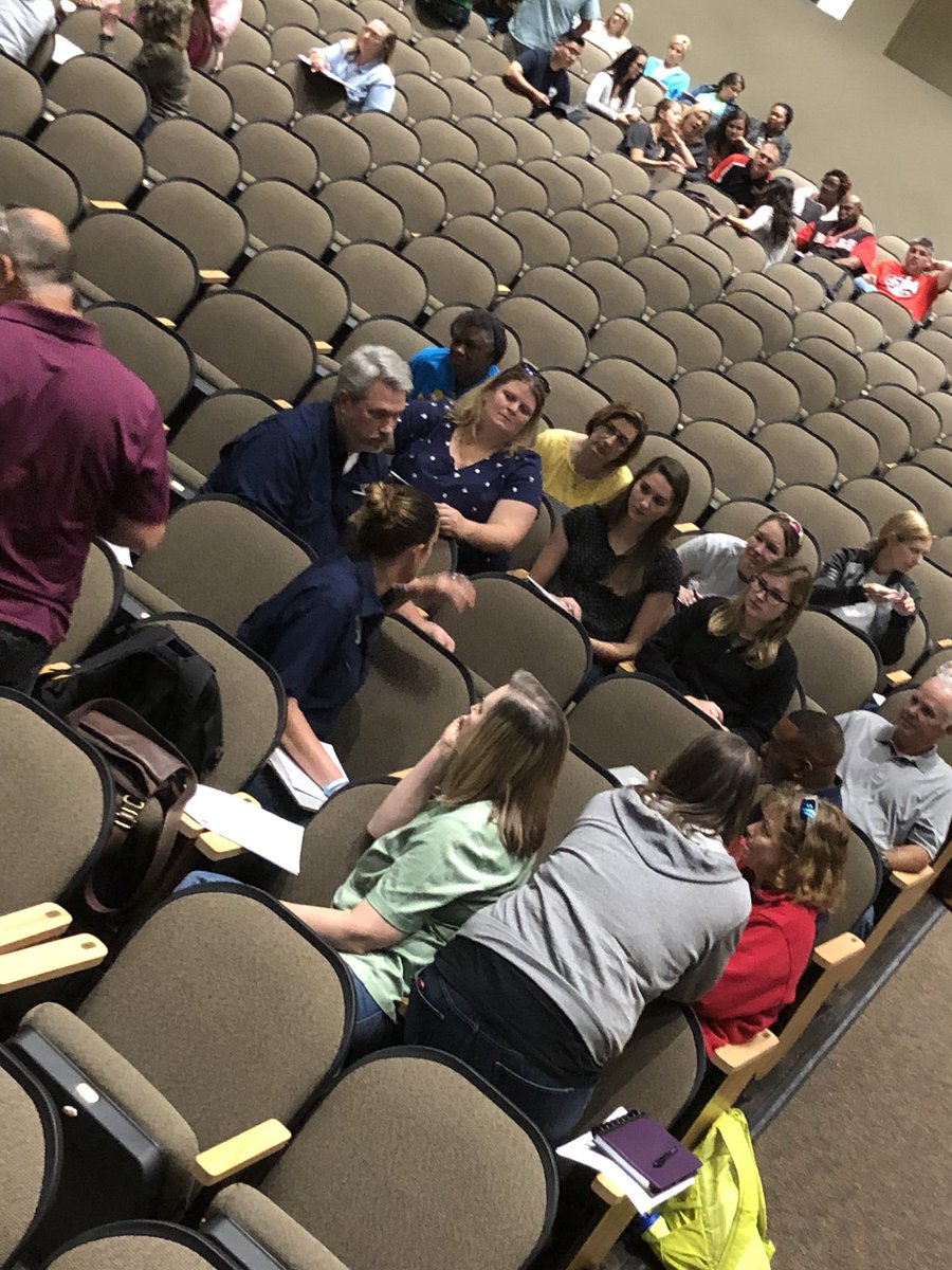 SwishMom313's tweet photo. Vikings &amp; Rangers collaborating on the #essential8 on a Friday afternoon! @BryanISDSup @LaneBuban #summerpd https://t.co/KOc66oQEAj