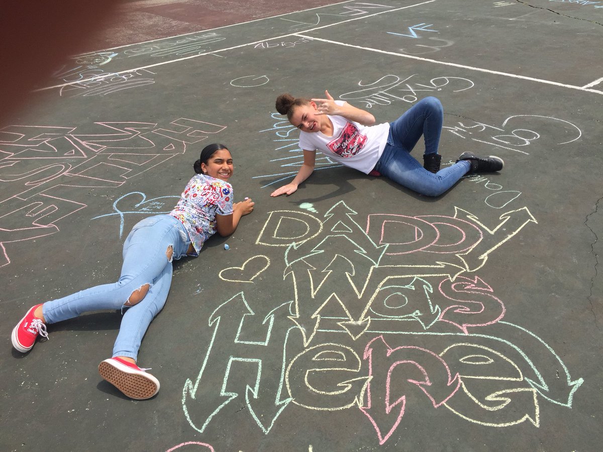 eevanosky tweet media