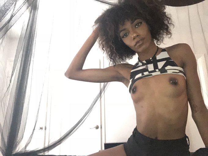 natural 🖤 https://t.co/wA8HG4xcbw