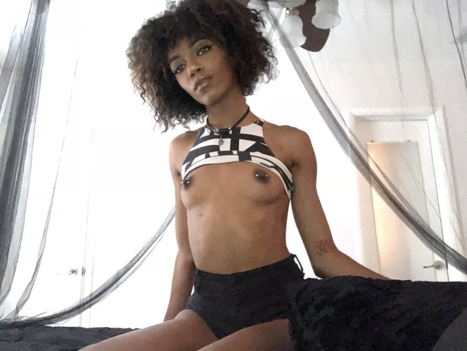 natural 🖤 https://t.co/wA8HG4xcbw